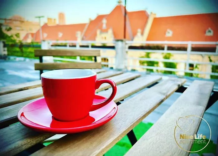 Life - Luxury In The Old Town. Appartement *